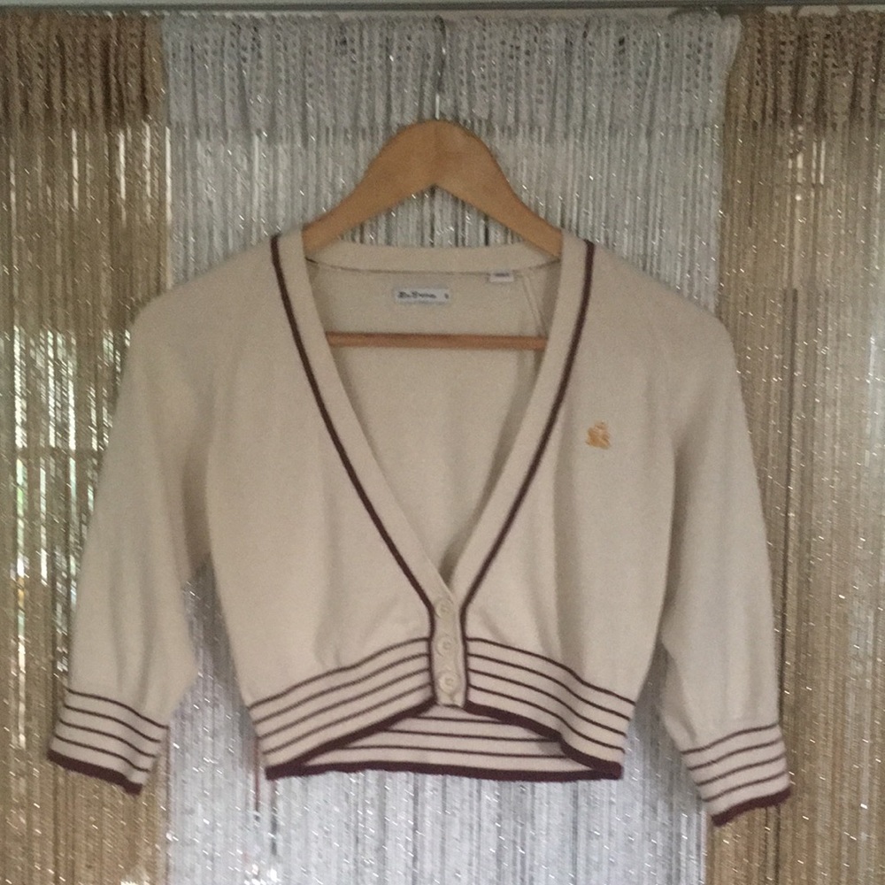 Cropped sweater